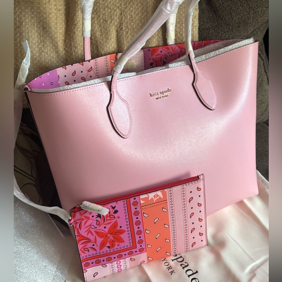 Authentic KATE SPADE Saffiano leather bandana print with wristlet tote bag - Picture 6 of 16